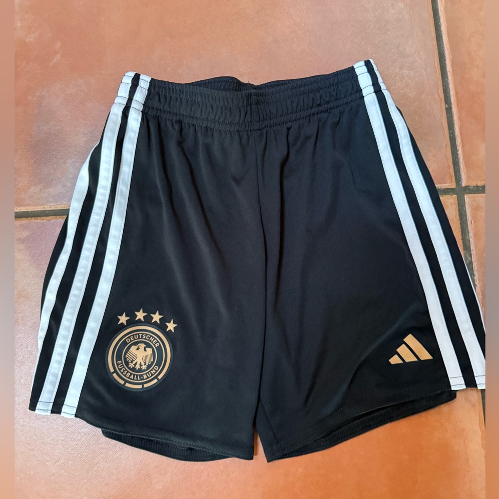 Adidas soccer shorts‎ 2xs